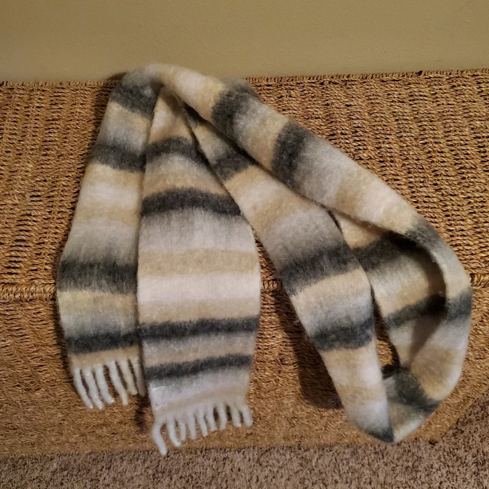 FREE PEOPLE Sweet Valley Striped Fringed Skinny Scarf In‎ Earth Women's Size OS